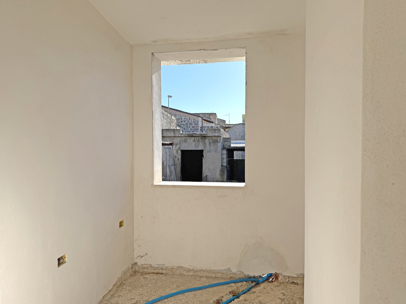 Casa indipendente con giardino a Serrenti