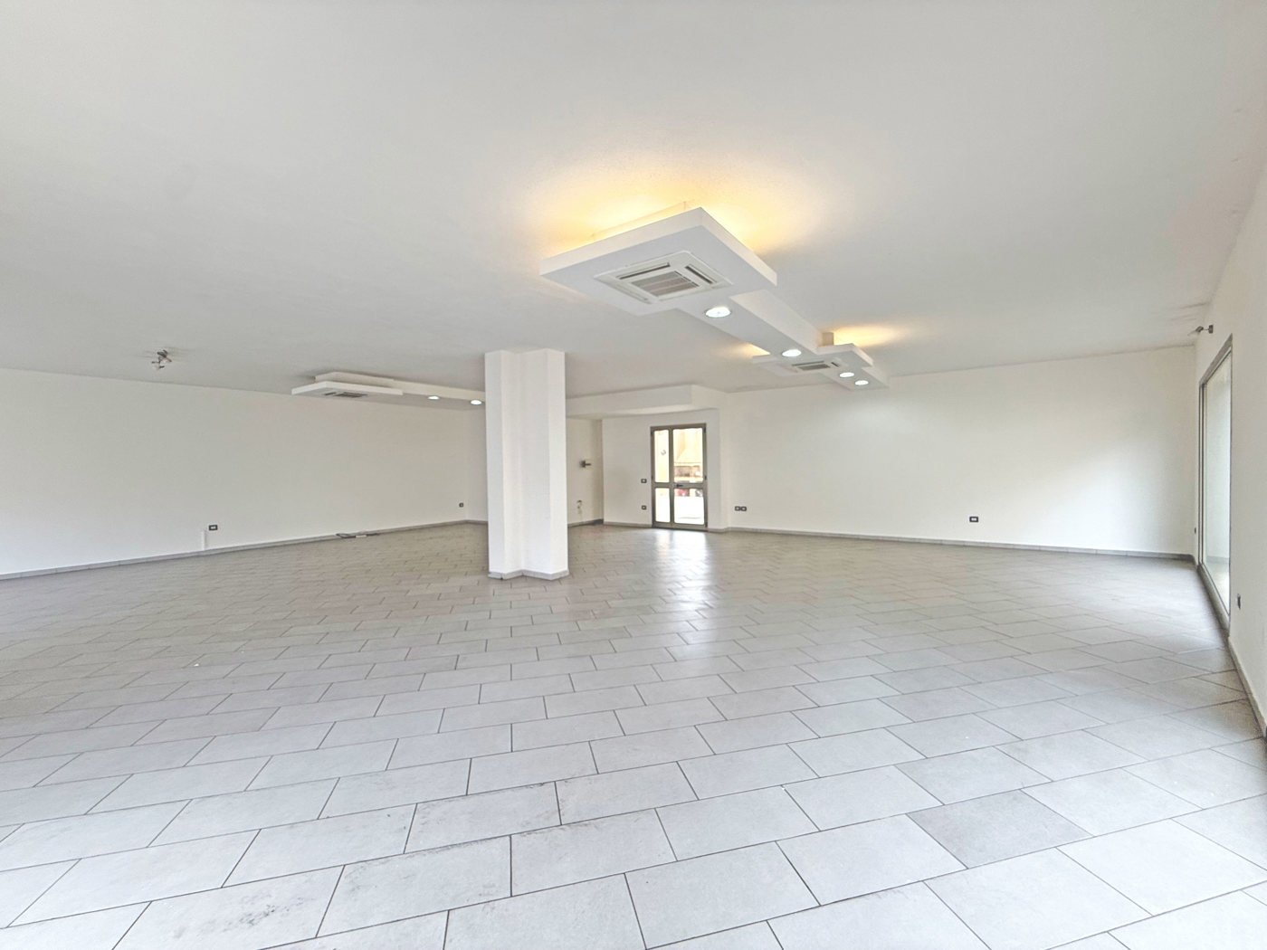 Negozio in affitto a Sanluri