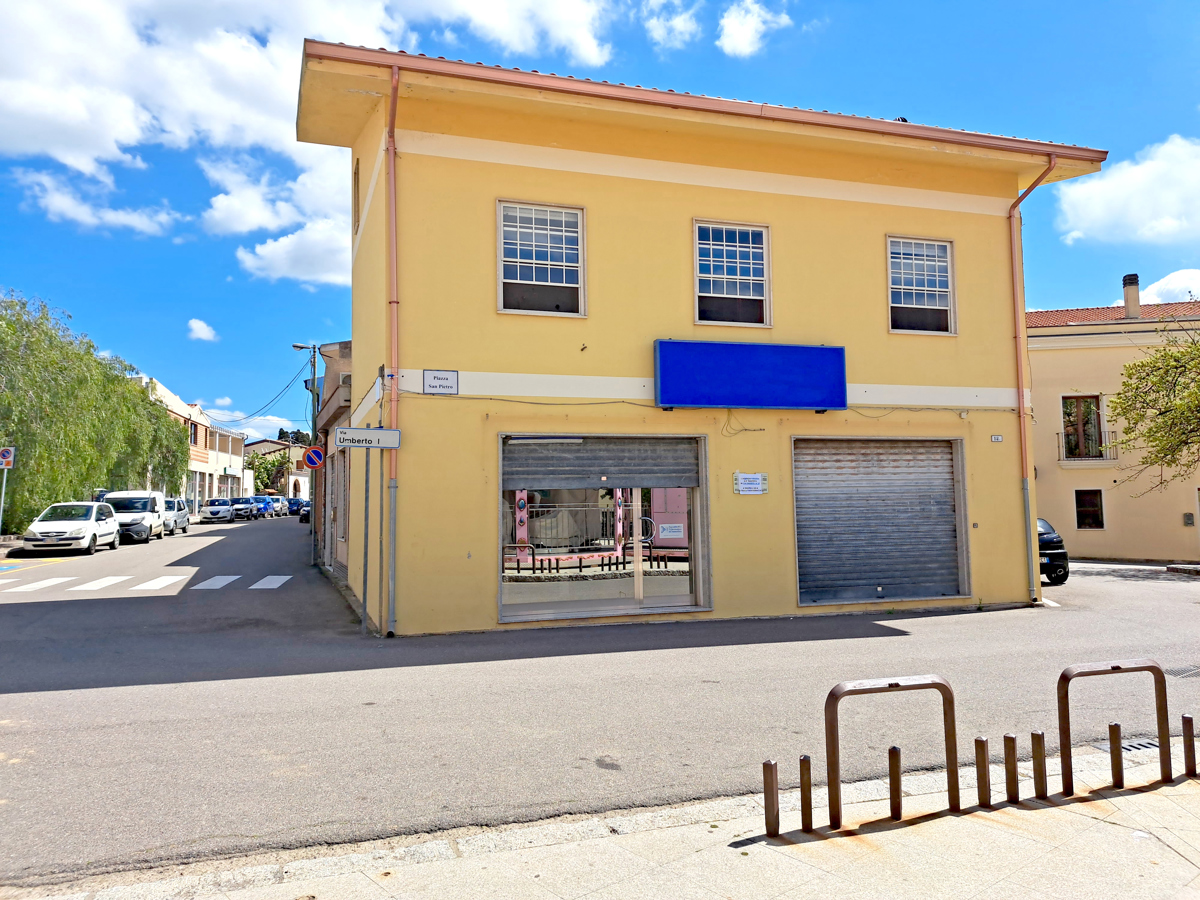 Negozio in vendita a Sanluri