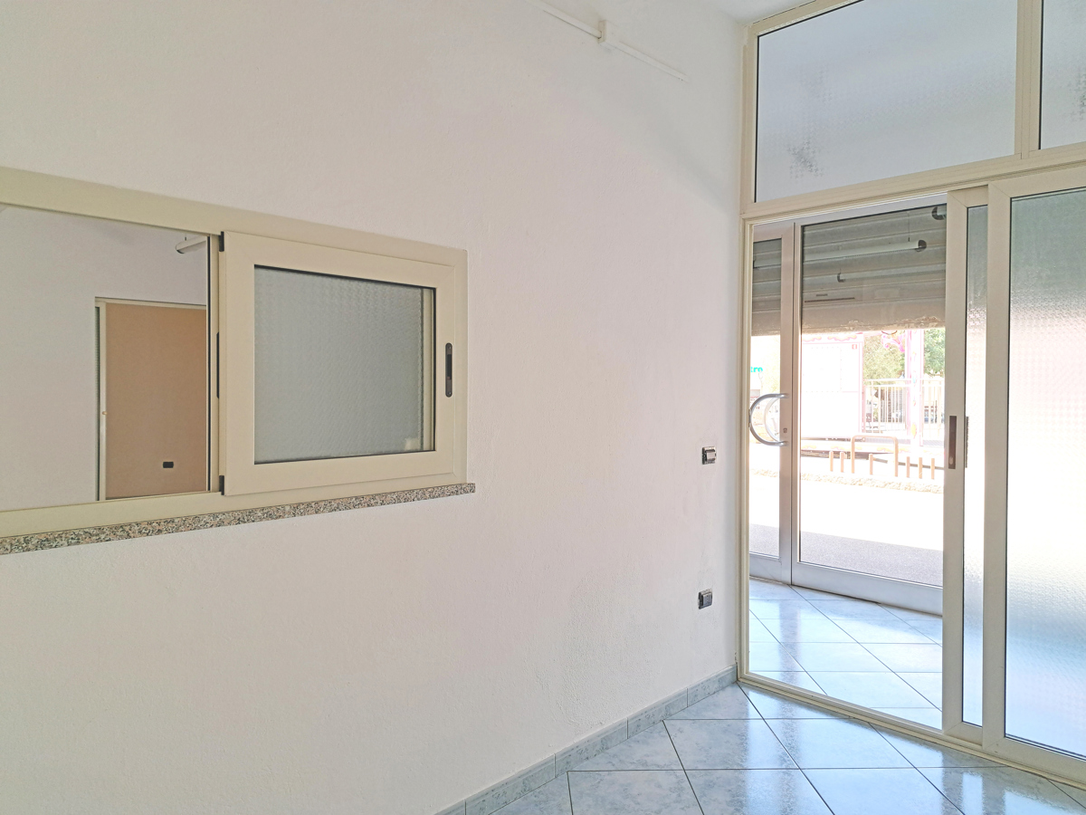 Negozio in vendita a Sanluri