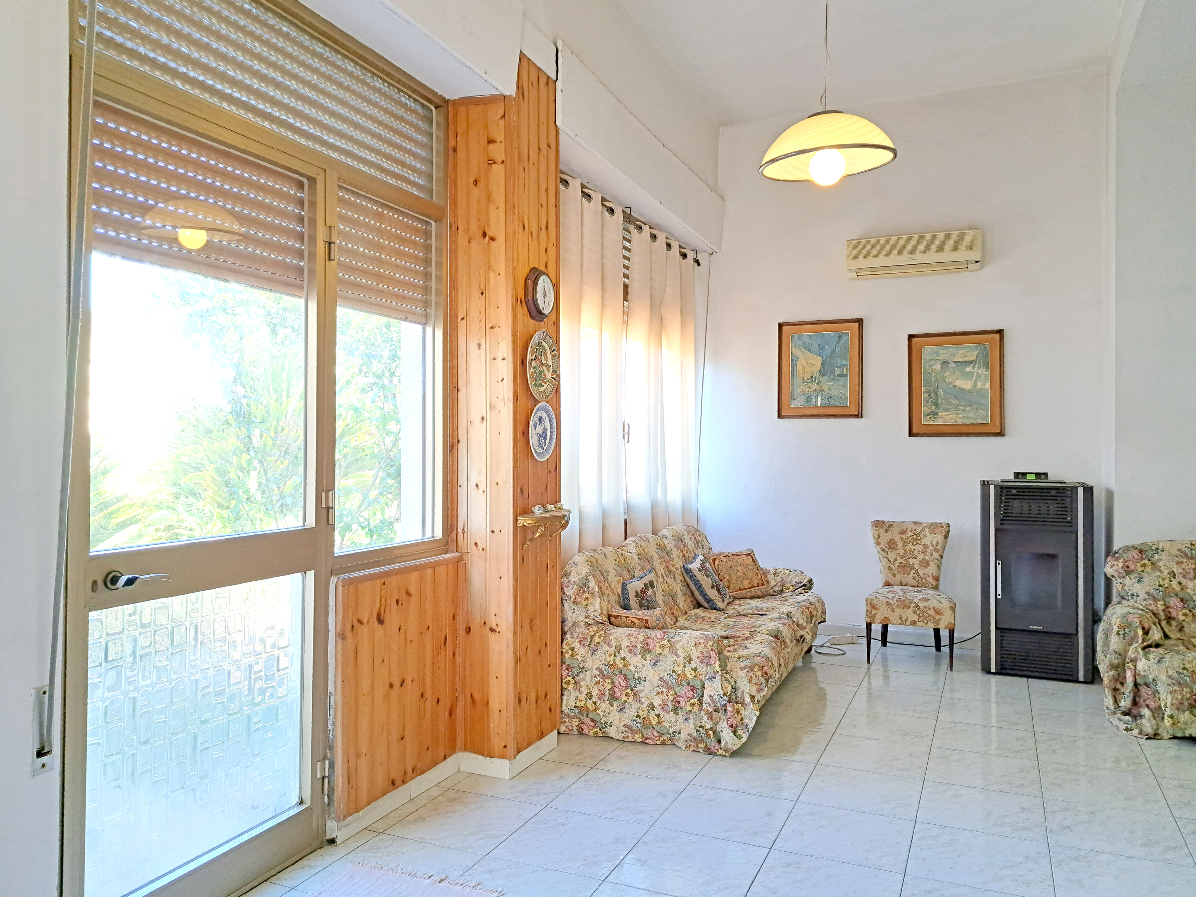 Casa indipendente con giardino a Sanluri