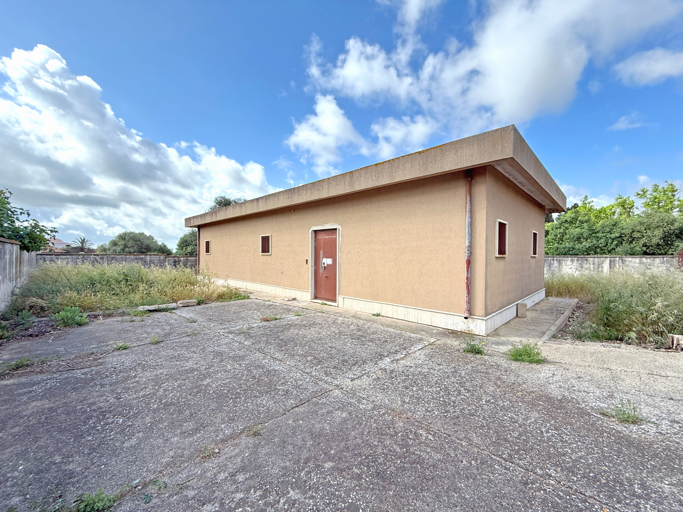 Magazzino in vendita a Sardara
