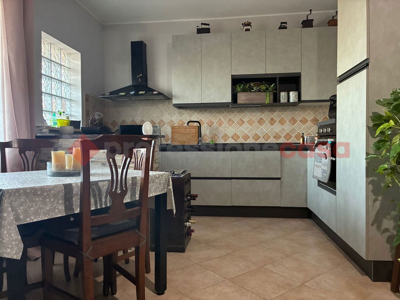 Villa con giardino a Ardea