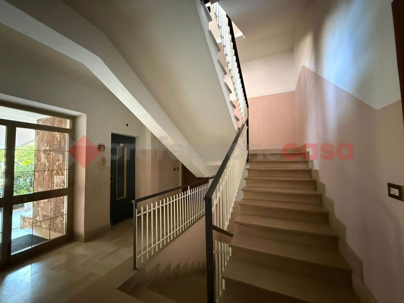 Trilocale da ristrutturare a Albano Laziale