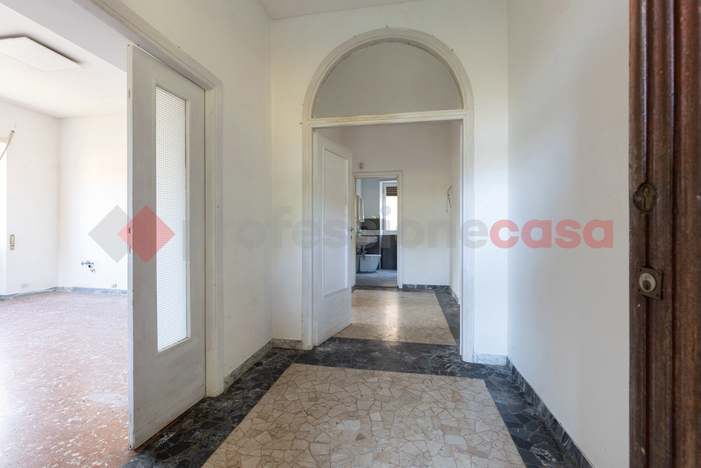 Casa indipendente con giardino a Grottaferrata