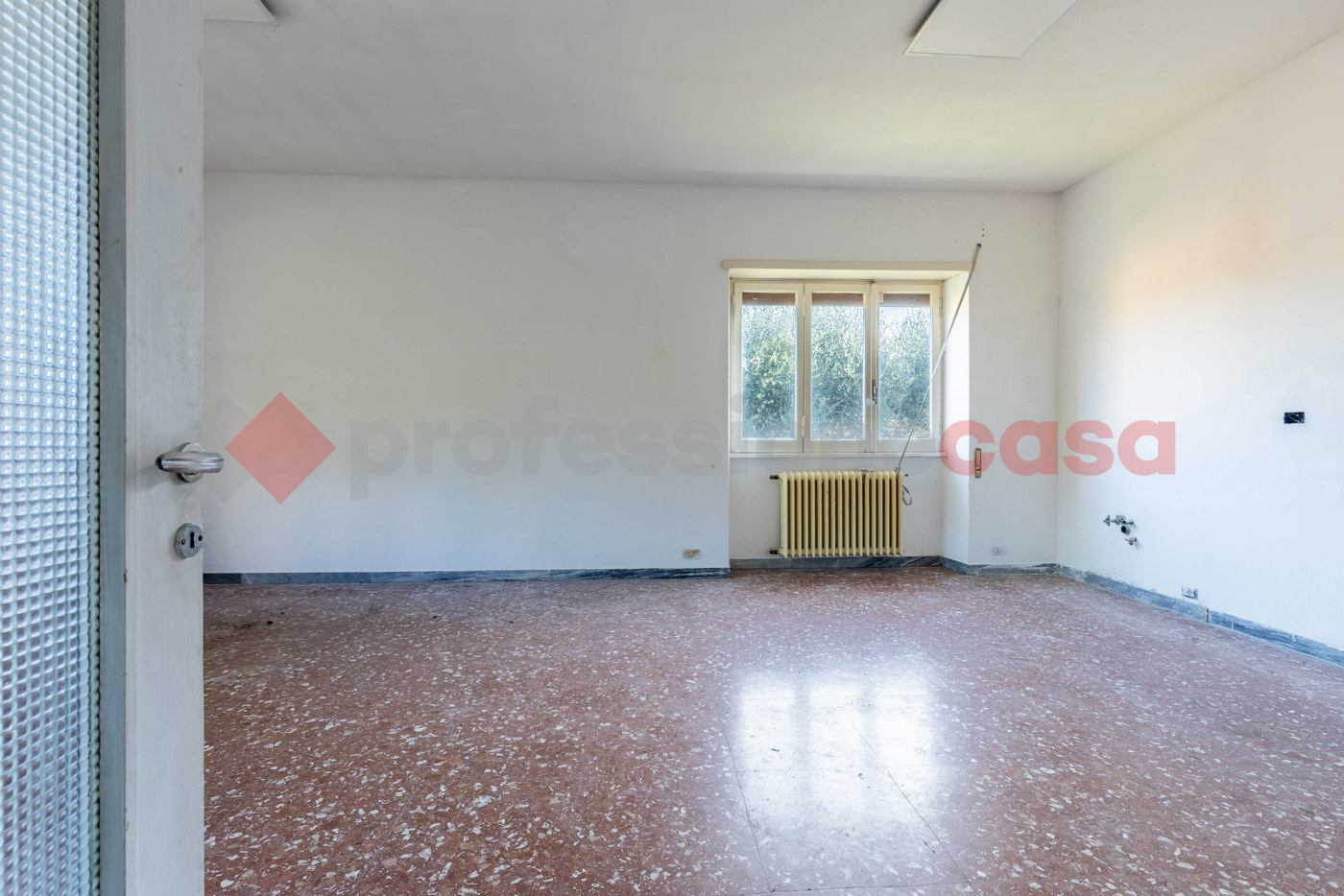 Casa indipendente con giardino a Grottaferrata