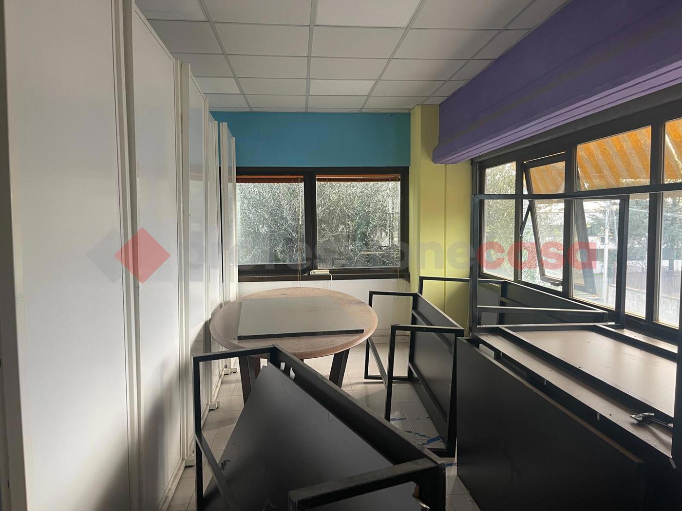 Capannone in affitto a Albano Laziale