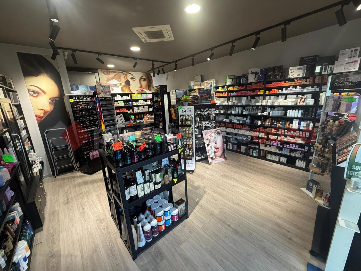 Negozio in affitto a Castel Gandolfo