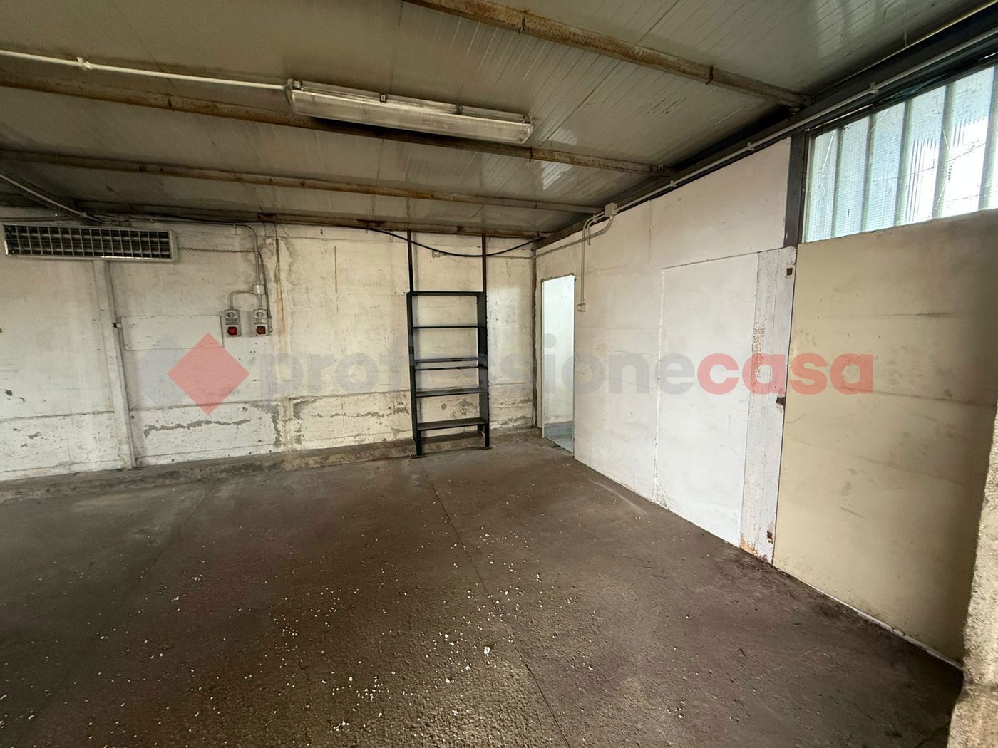 Laboratorio in affitto a Marino