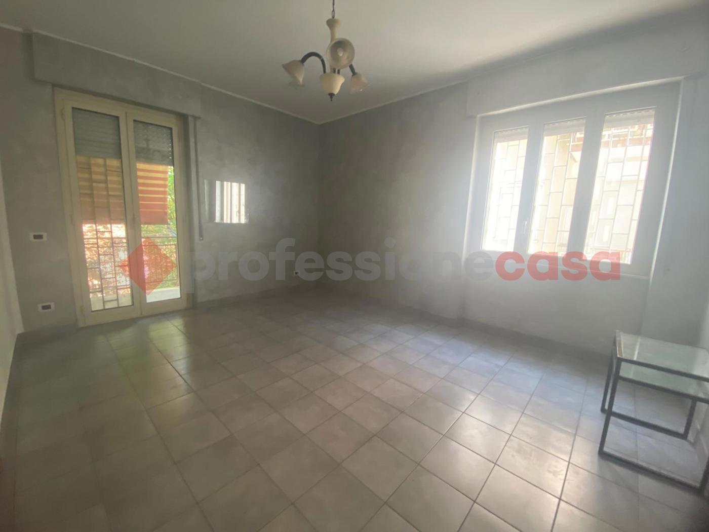 Trilocale in affitto a Albano Laziale