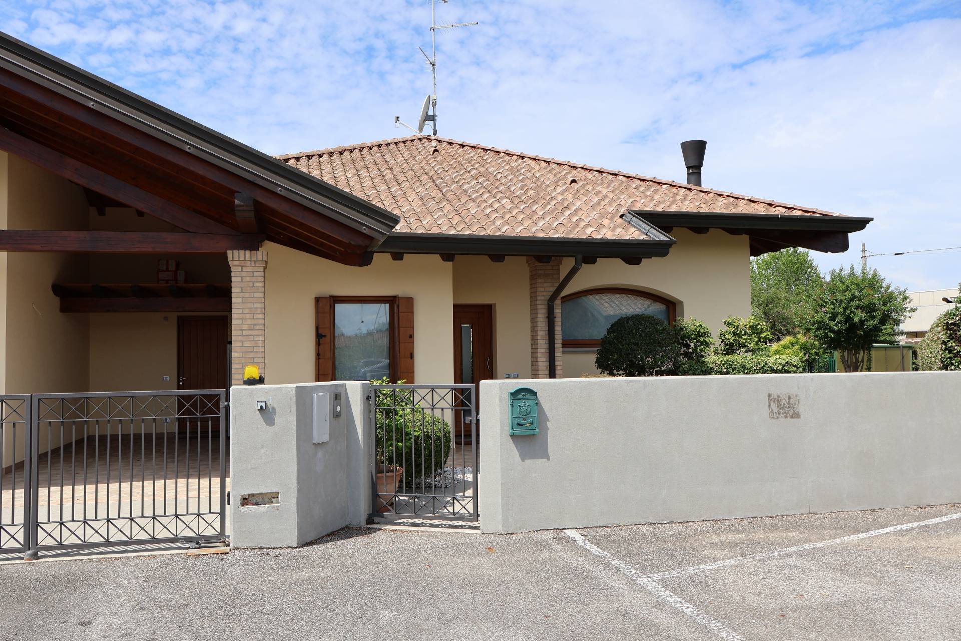 Villa in bifamiliare in vendita a Gonars
