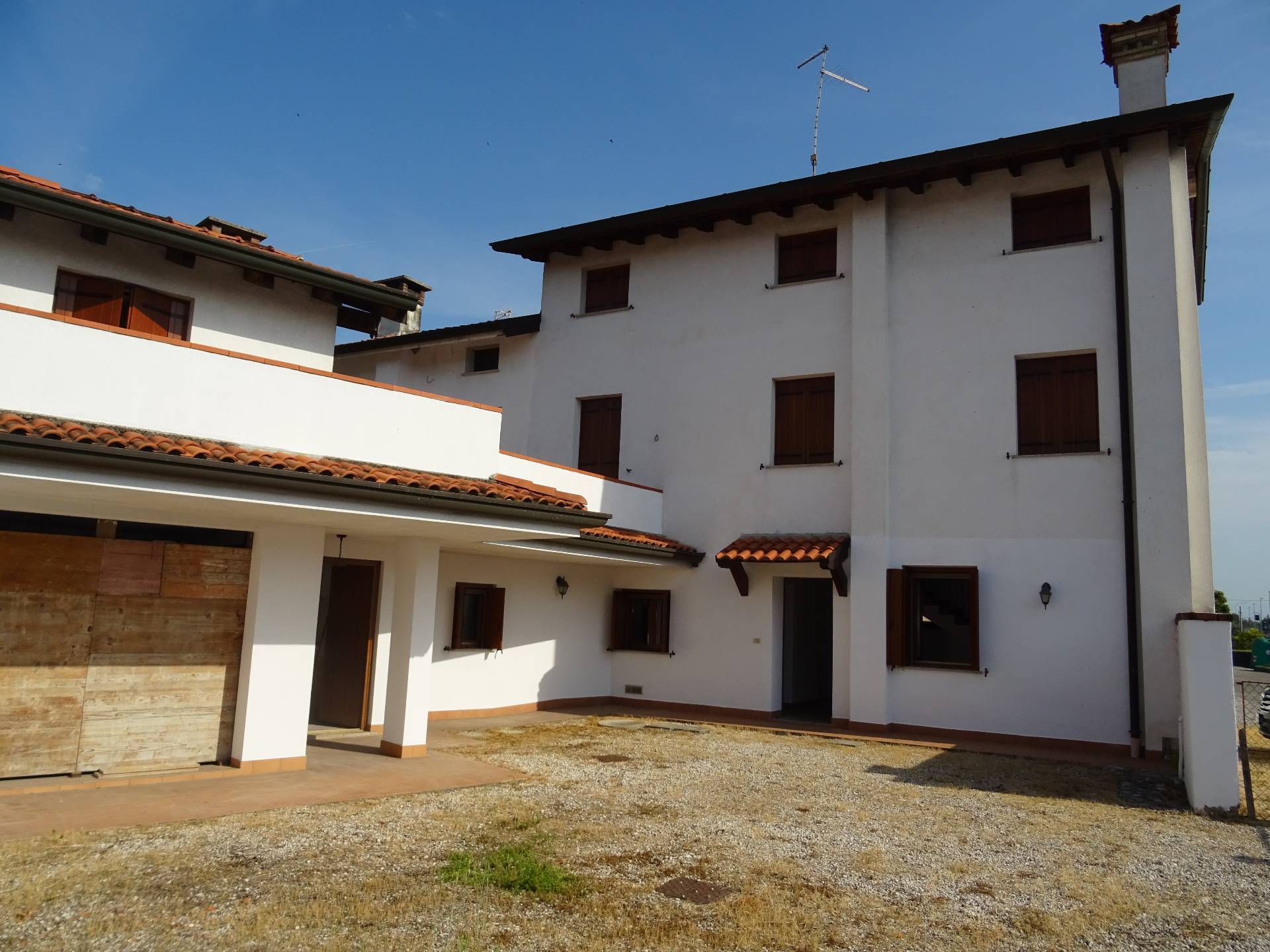 Casa di testa in vendita a Porpetto