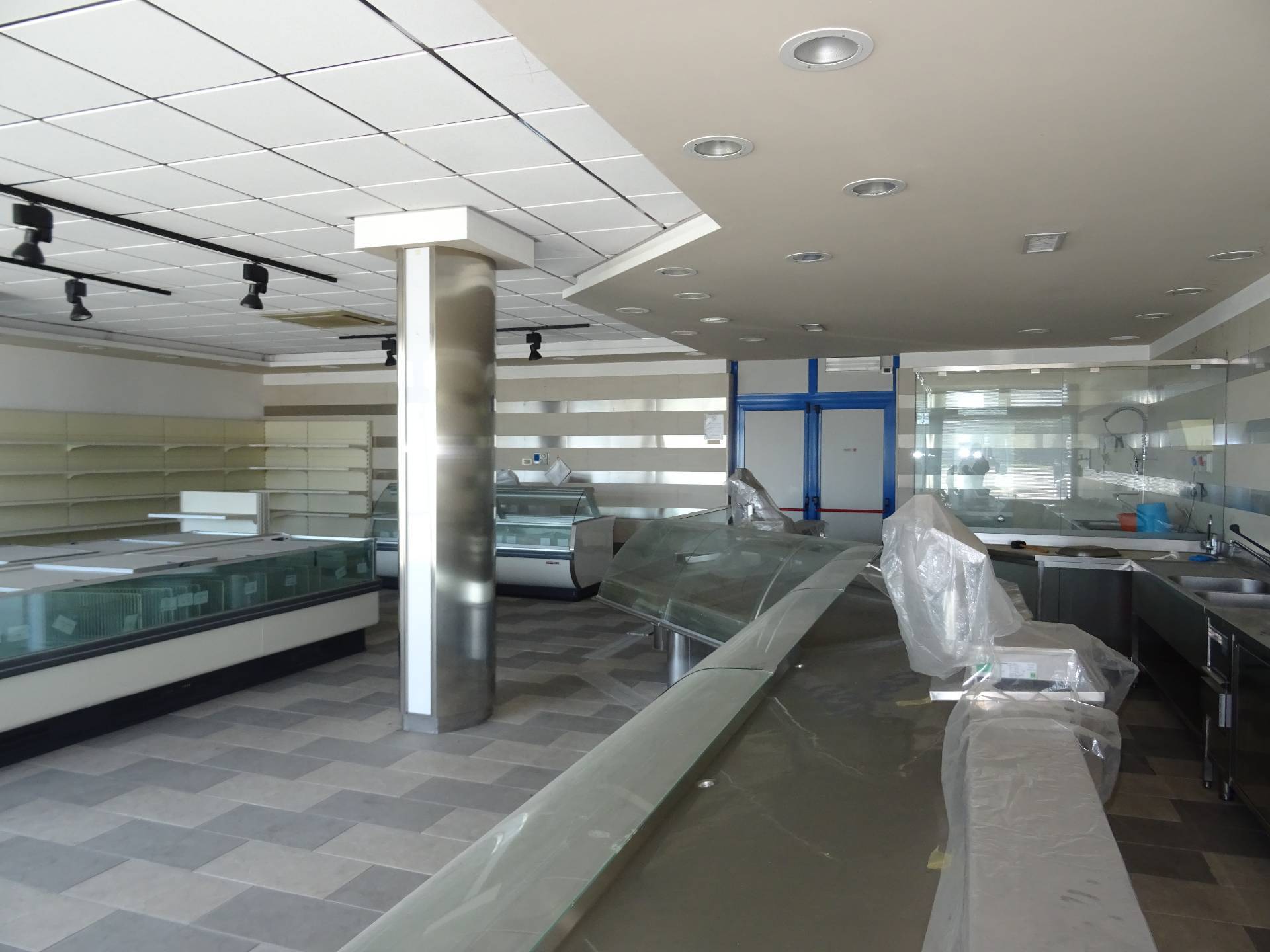 Locale commerciale in vendita a San Giorgio di Nogaro