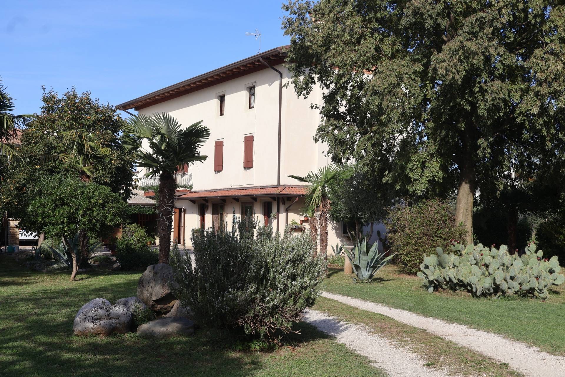 Casa singola in vendita a Castions di Strada