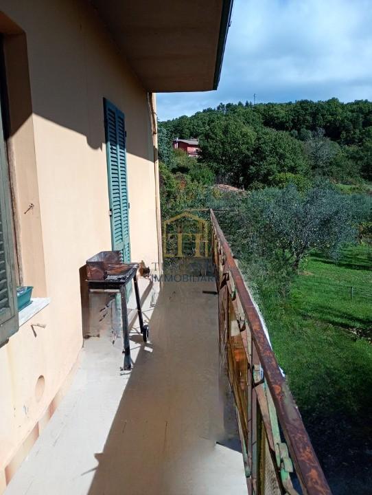 Quadrilocale con giardino, Montieri travale