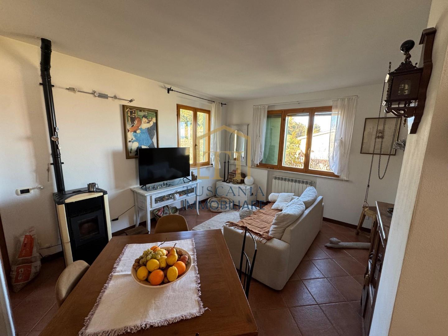 Trilocale con giardino, Casole d'Elsa cavallano