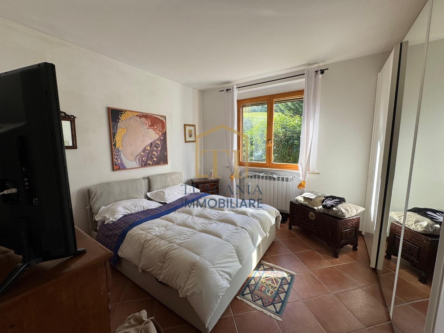 Trilocale con giardino, Casole d'Elsa cavallano