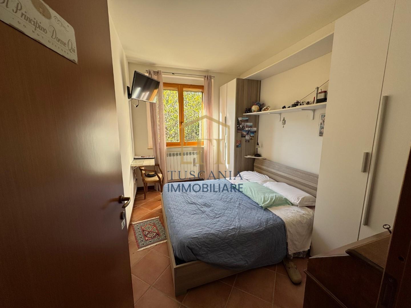 Trilocale con giardino, Casole d'Elsa cavallano