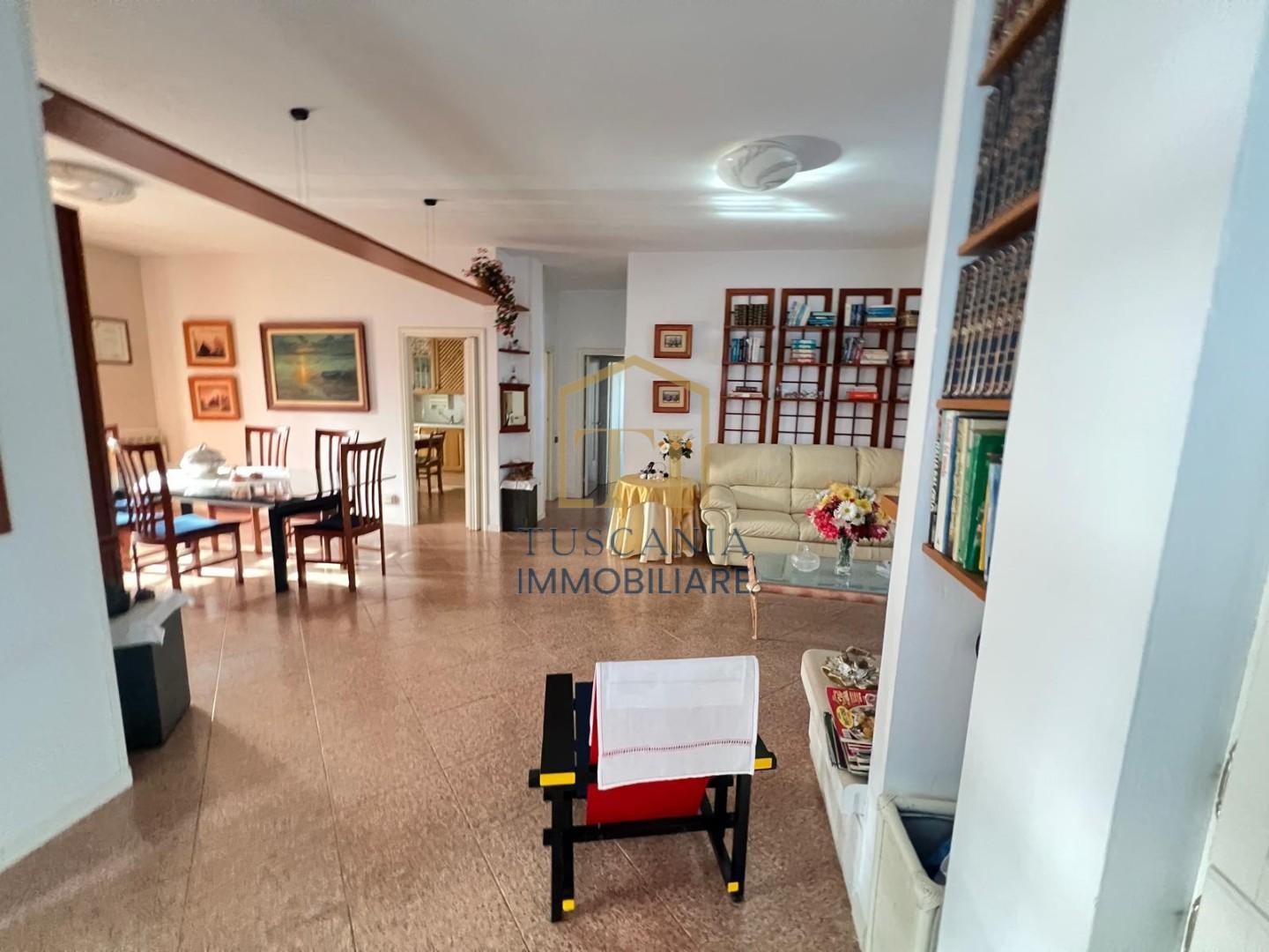 Casa indipendente in vendita a Colle di Val d'Elsa