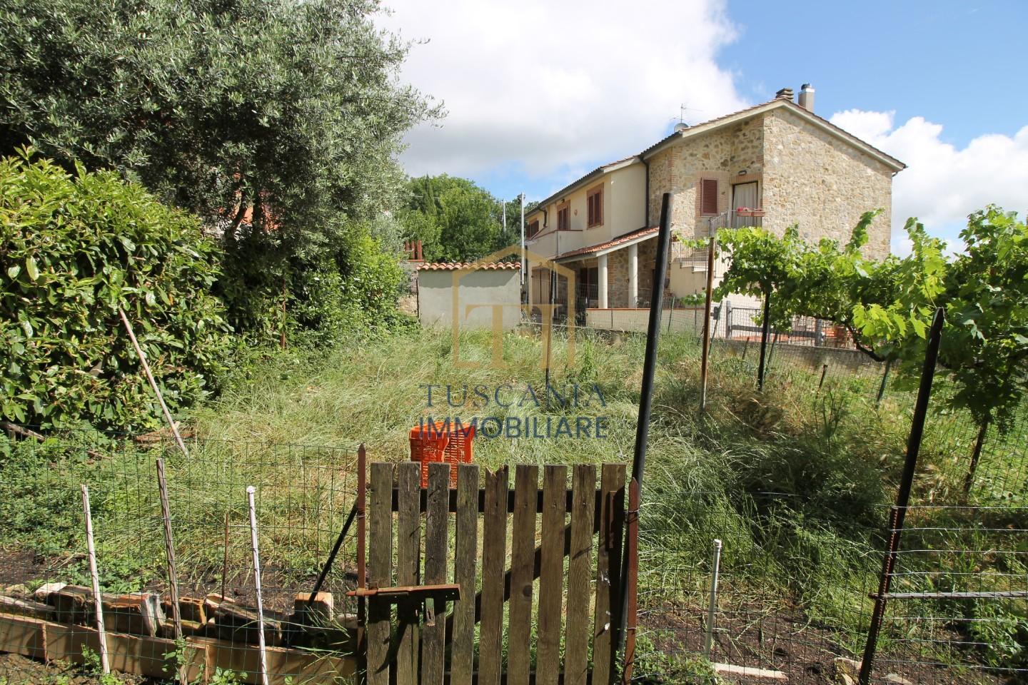 Quadrilocale con giardino, Casole d'Elsa mensano