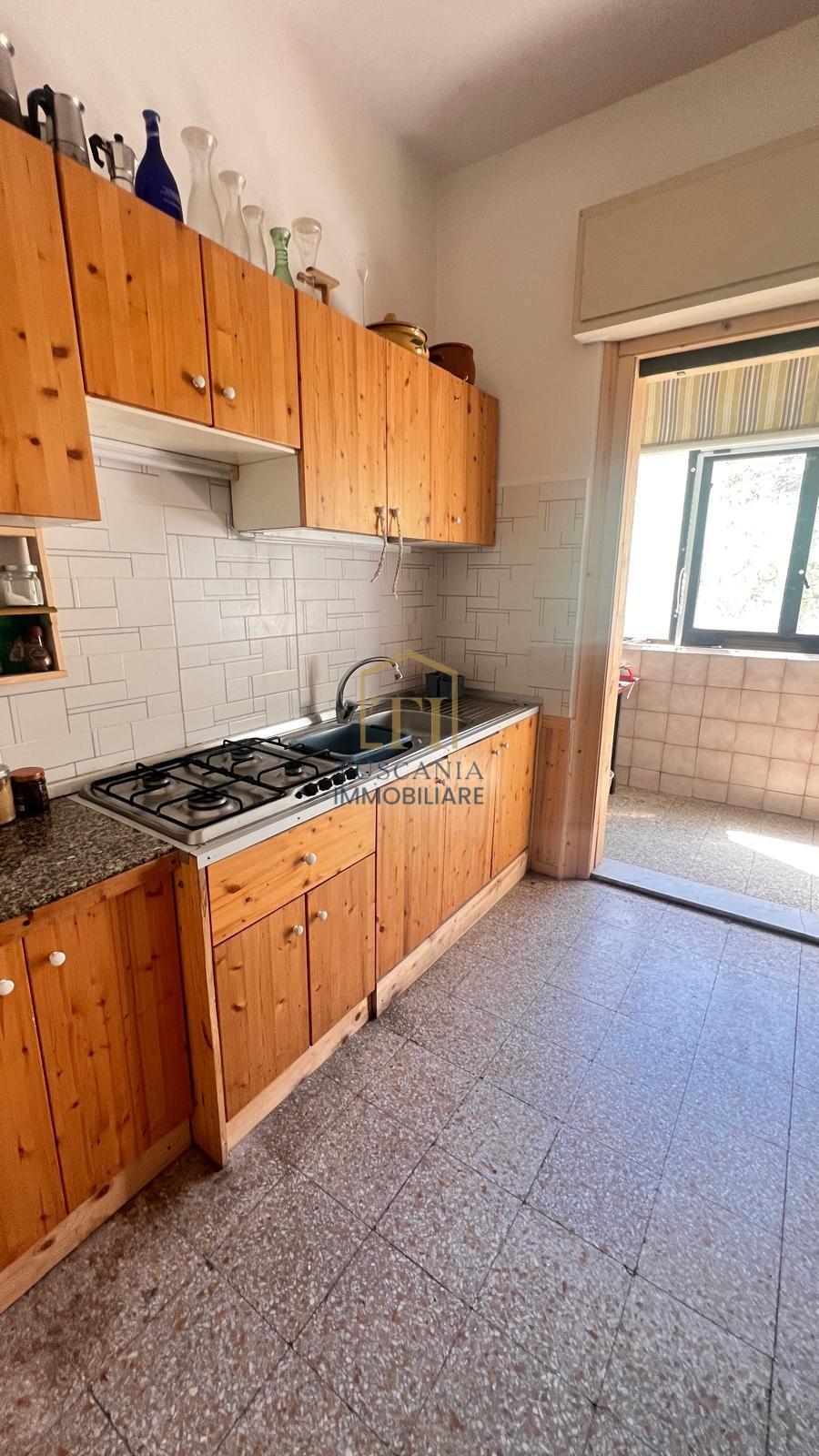 Quadrilocale con giardino, Casole d'Elsa mensano