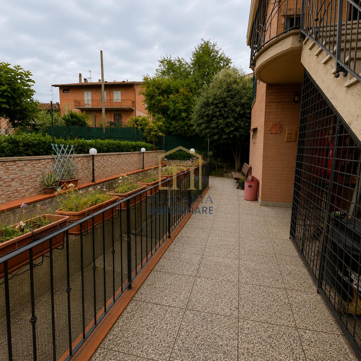 Casa indipendente con giardino, Colle di Val d'Elsa campiglia