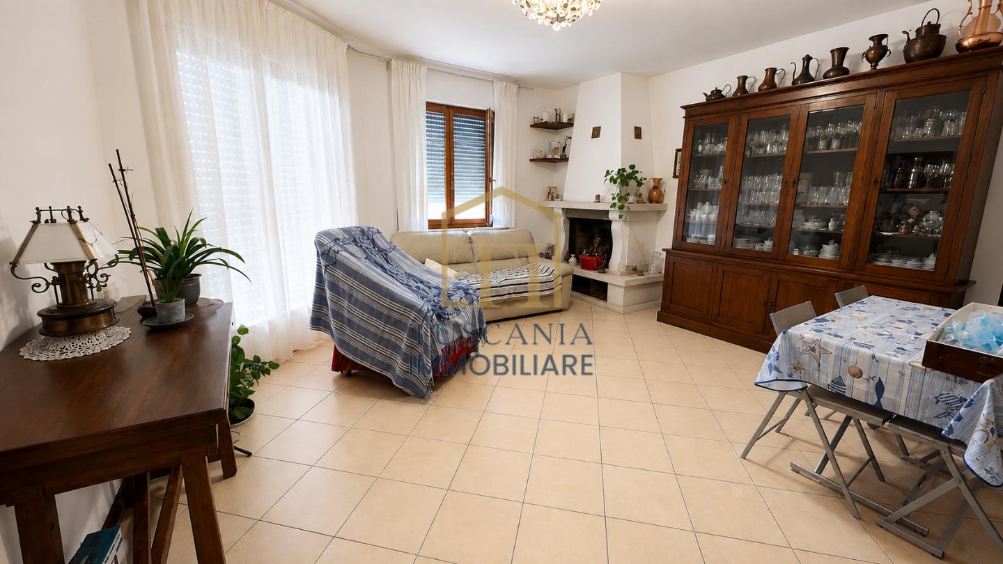 Appartamento con giardino, Colle di Val d'Elsa agrestone