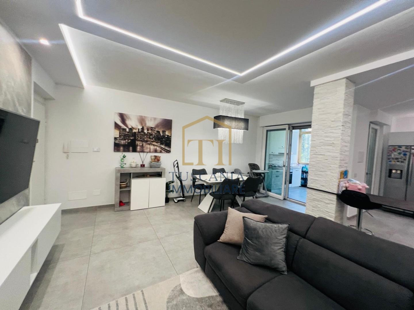Appartamento con terrazzi, Poggibonsi bellavista