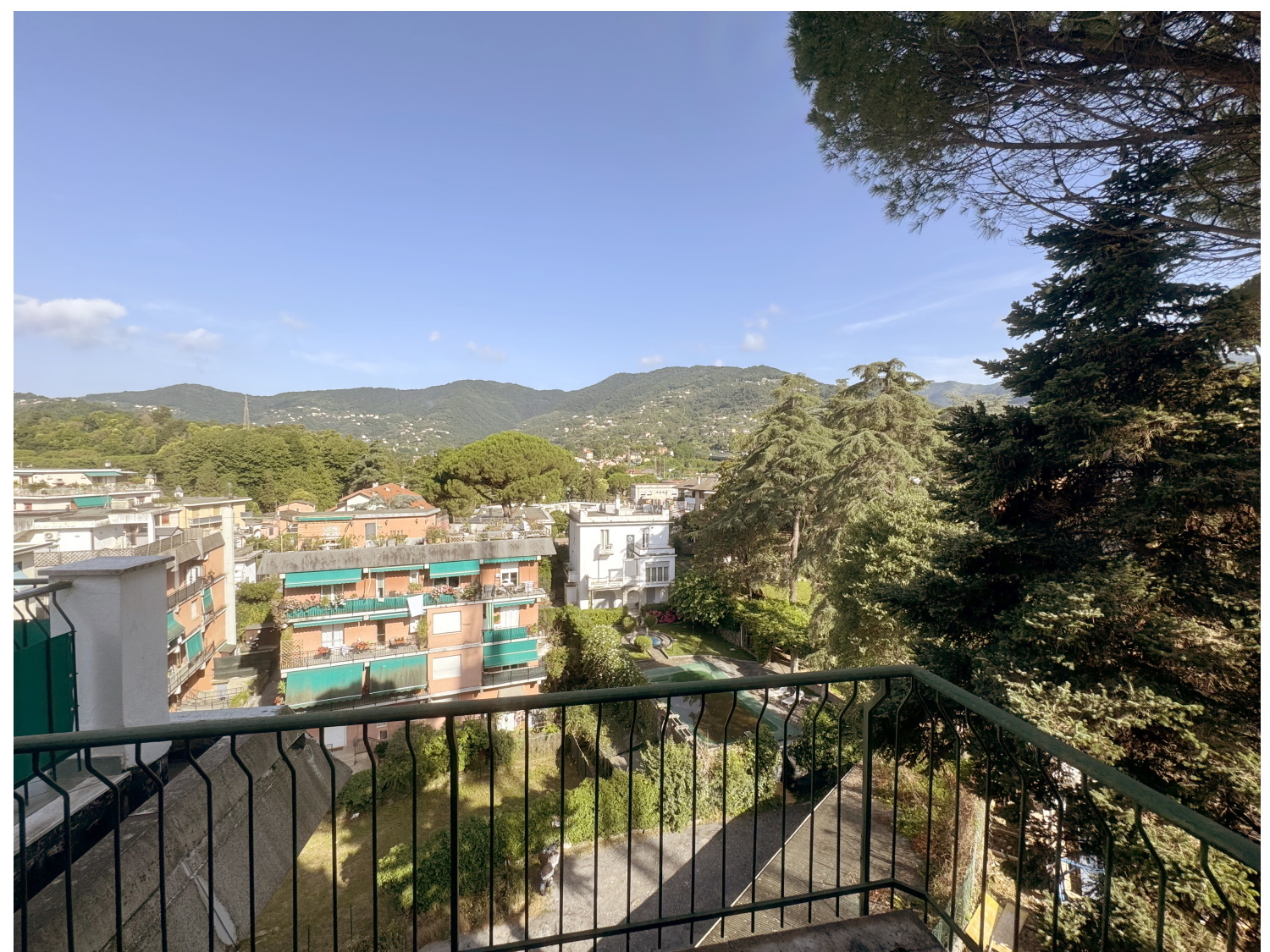 Bilocale da ristrutturare a Rapallo