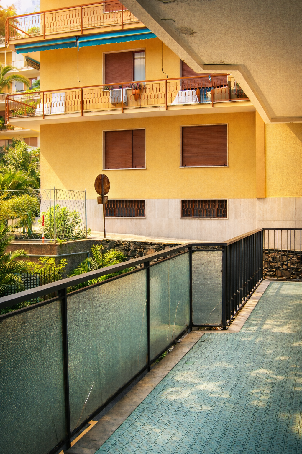 Quadrilocale da ristrutturare a Rapallo