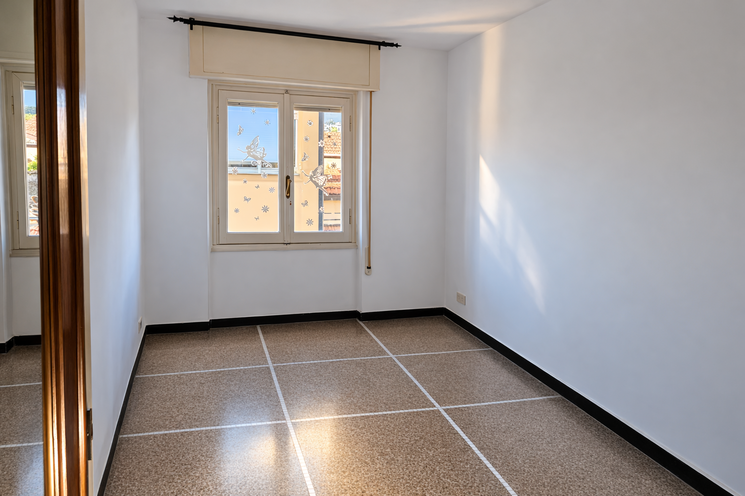 Trilocale da ristrutturare a Rapallo