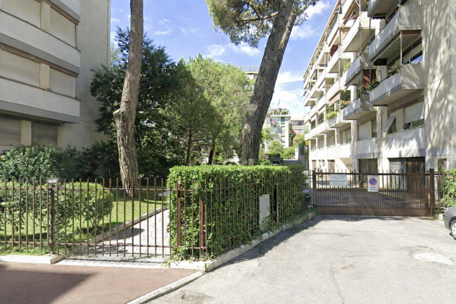 Posto auto coperto in vendita a Rapallo