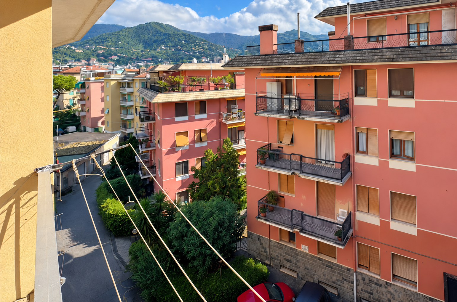 Quadrilocale da ristrutturare a Rapallo