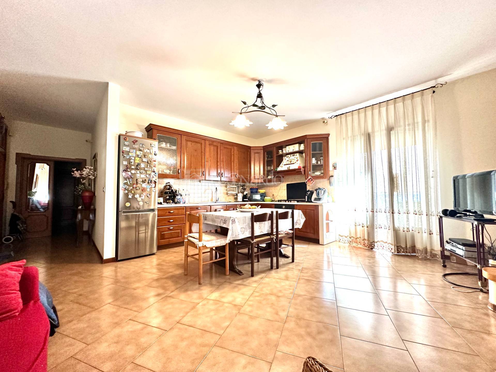 Appartamento in vendita a Colli del Tronto, Via Salaria