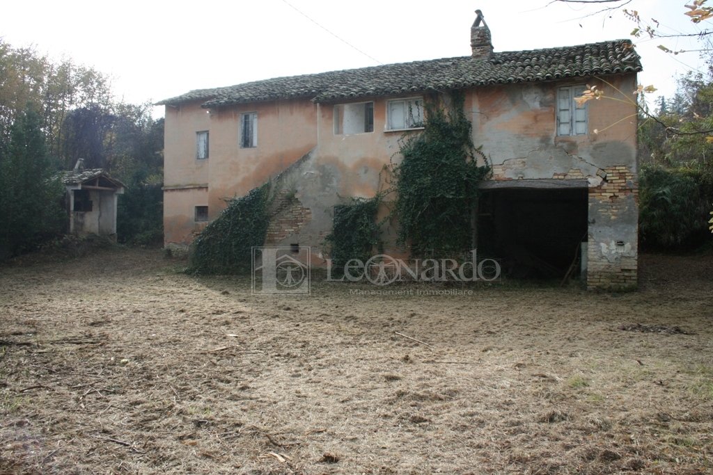 Rustico in vendita a Castel di Lama