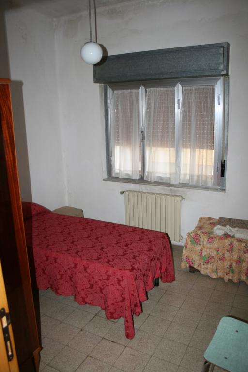 Casa affiancata cielo terra in vendita a Appignano del Tronto