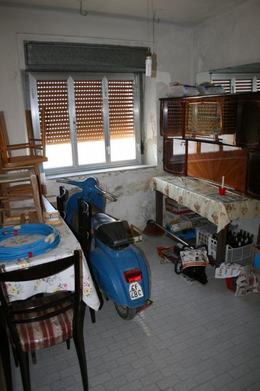 Casa affiancata cielo terra in vendita a Appignano del Tronto