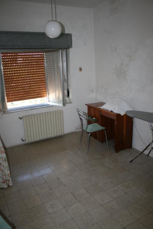 Casa affiancata cielo terra in vendita a Appignano del Tronto