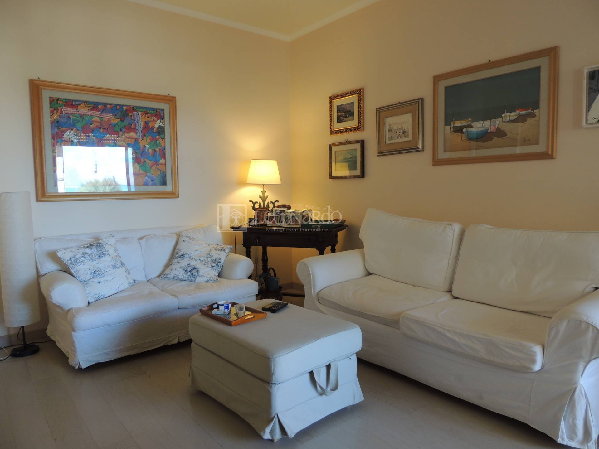 Appartamento in vendita a San Benedetto del Tronto, Lungomare