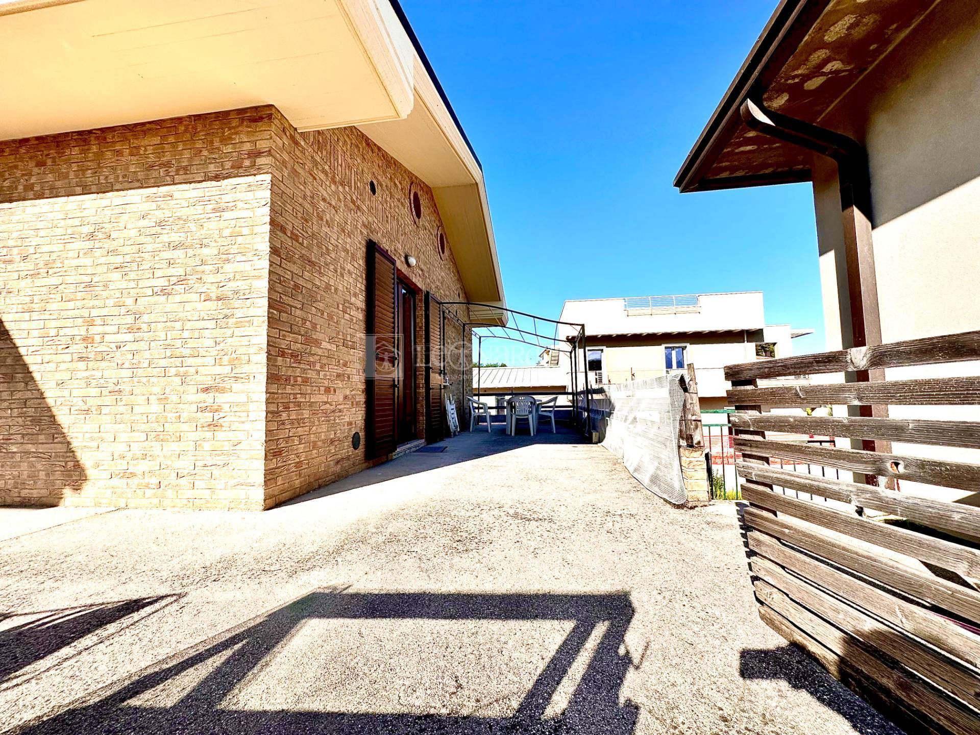 Appartamento in vendita a Colli del Tronto