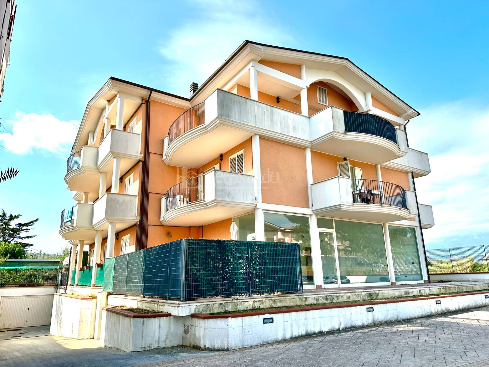 Appartamento in vendita a Colli del Tronto