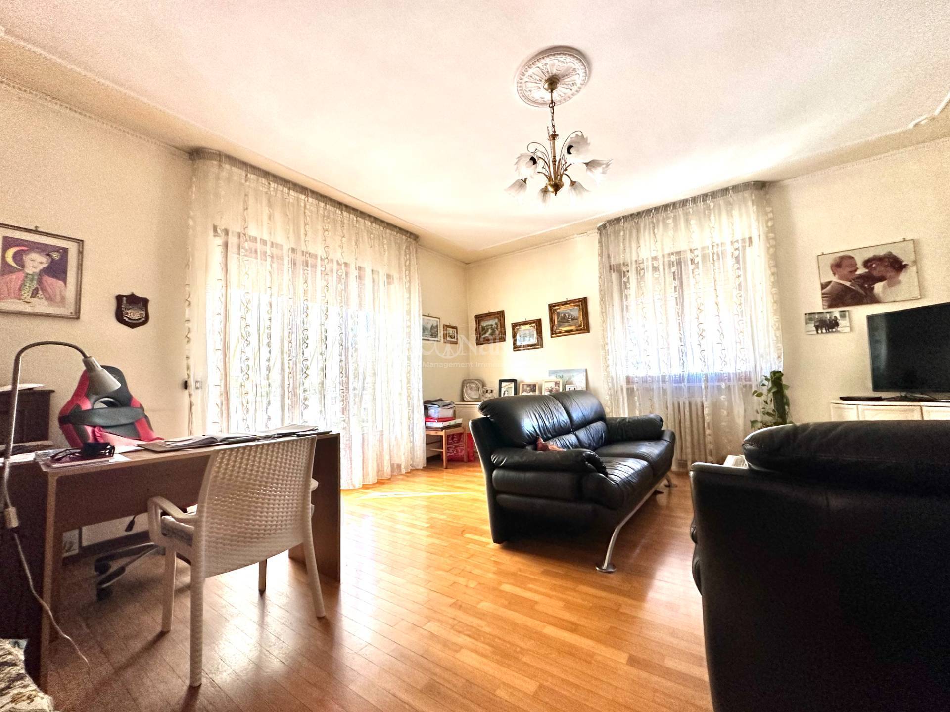 Appartamento in vendita a Colli del Tronto, Via Salaria