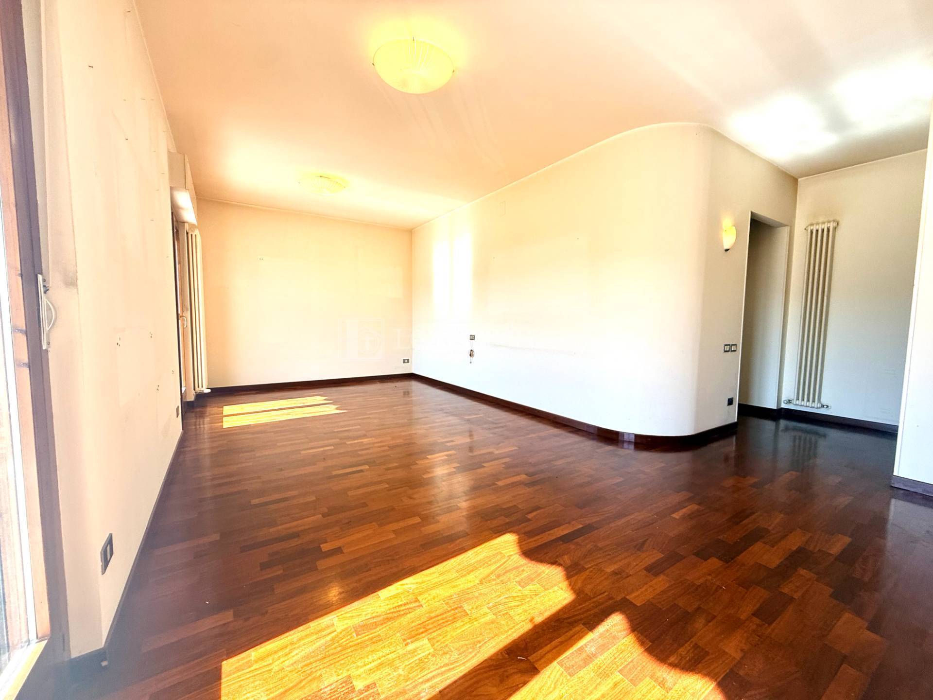 Appartamento in vendita a Colli del Tronto