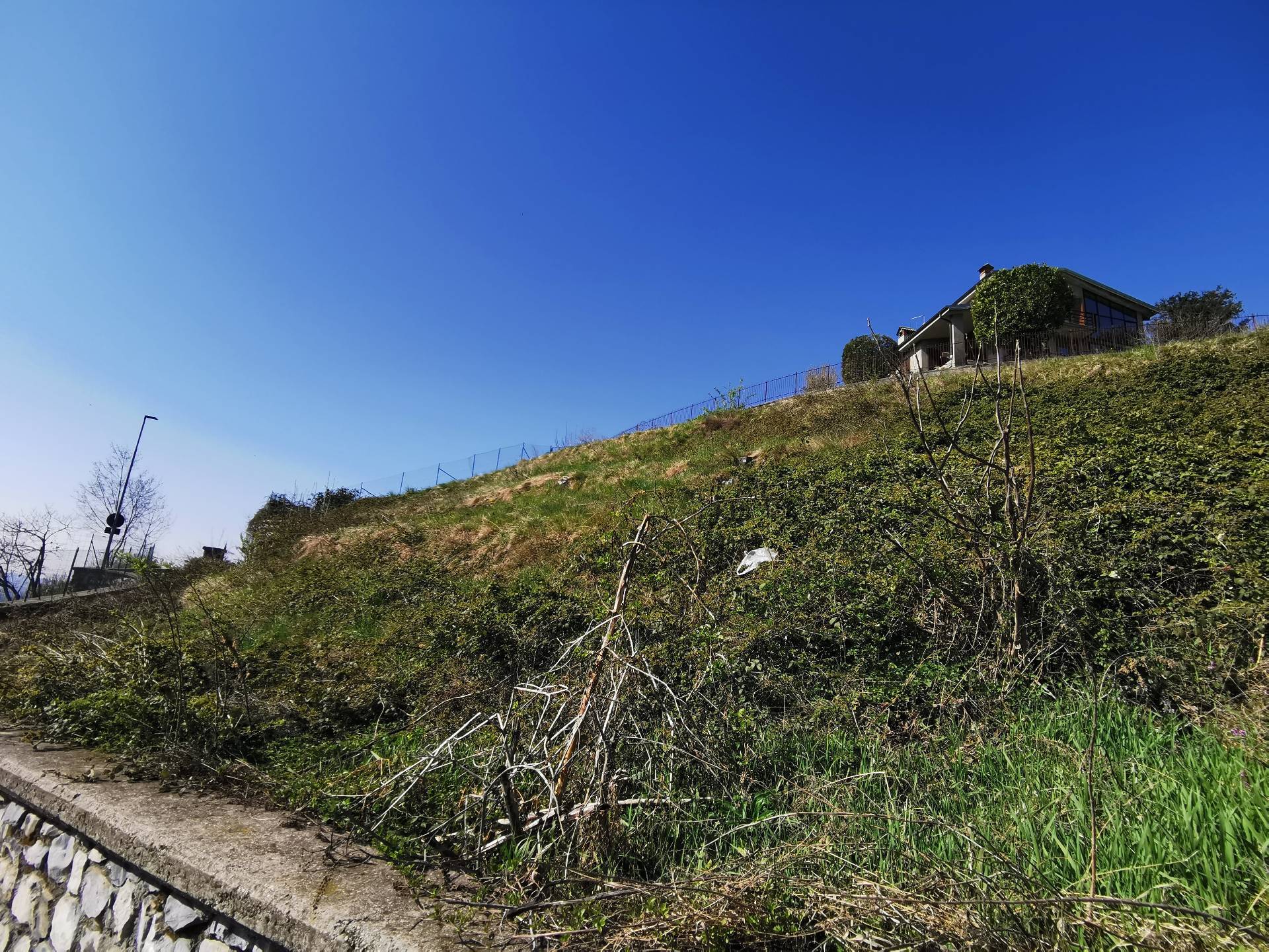 Terreno edificabile in vendita a Civate