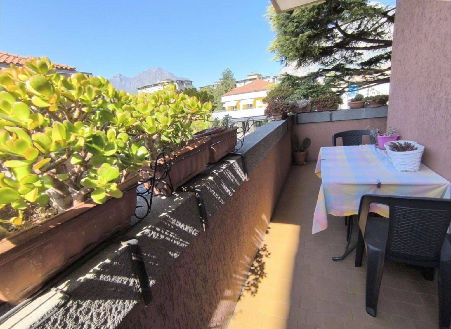 Appartamento in vendita a Lecco