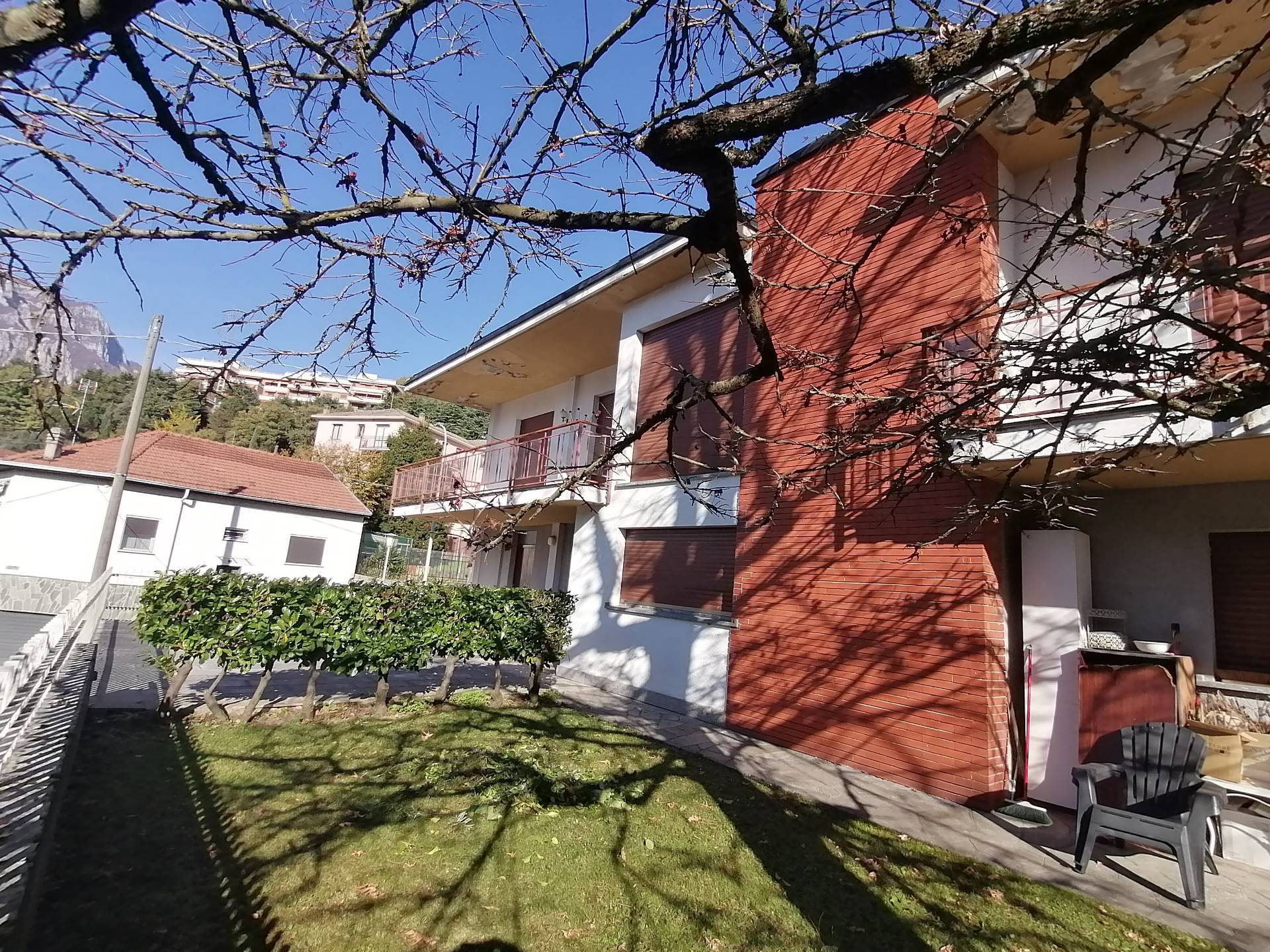 Villa singola in vendita a Lecco