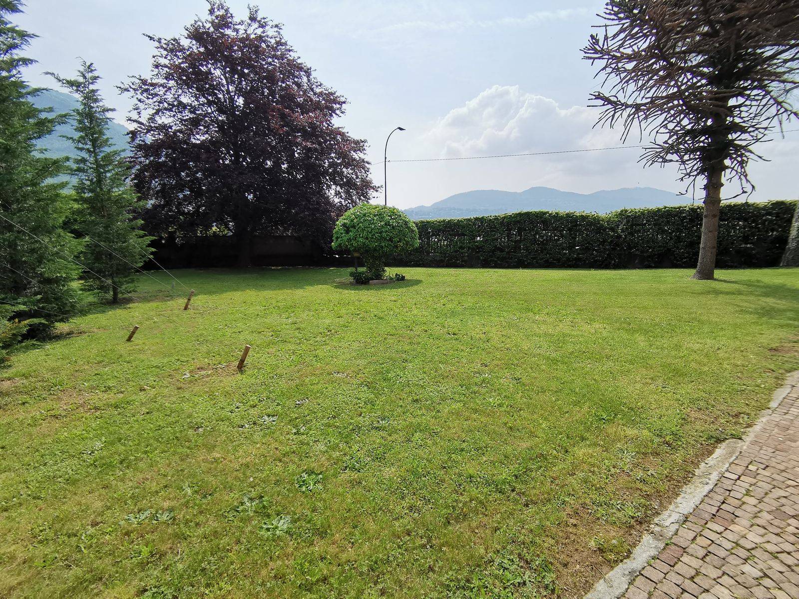 Villa singola in vendita a Civate