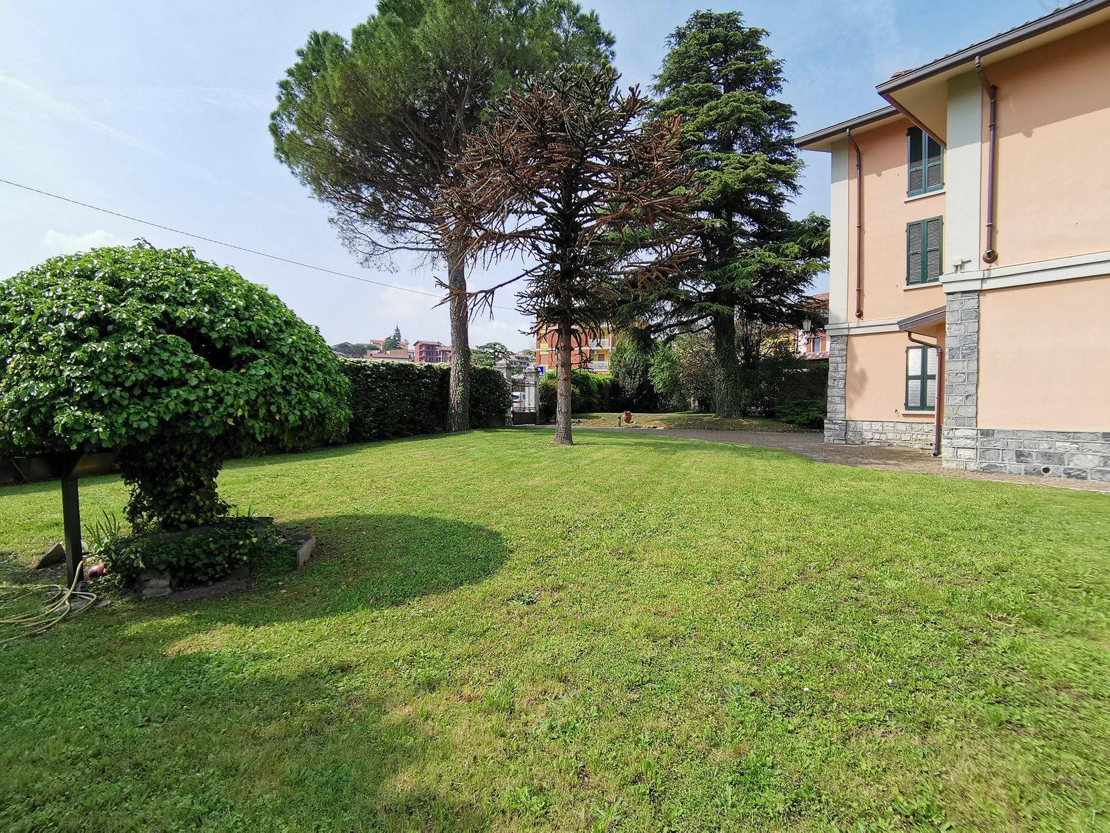 Villa singola in vendita a Civate