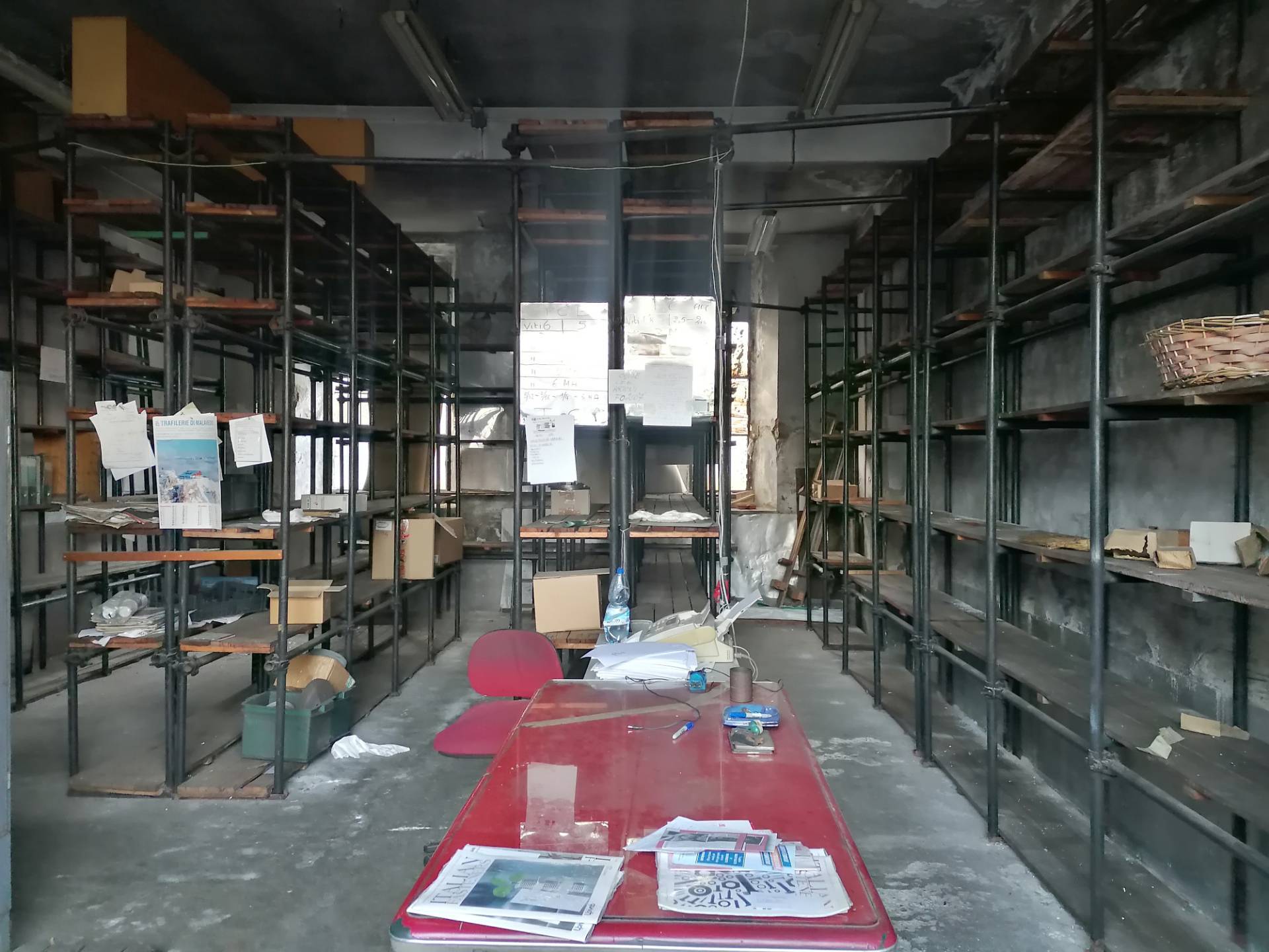 Capannone in vendita a Valgreghentino