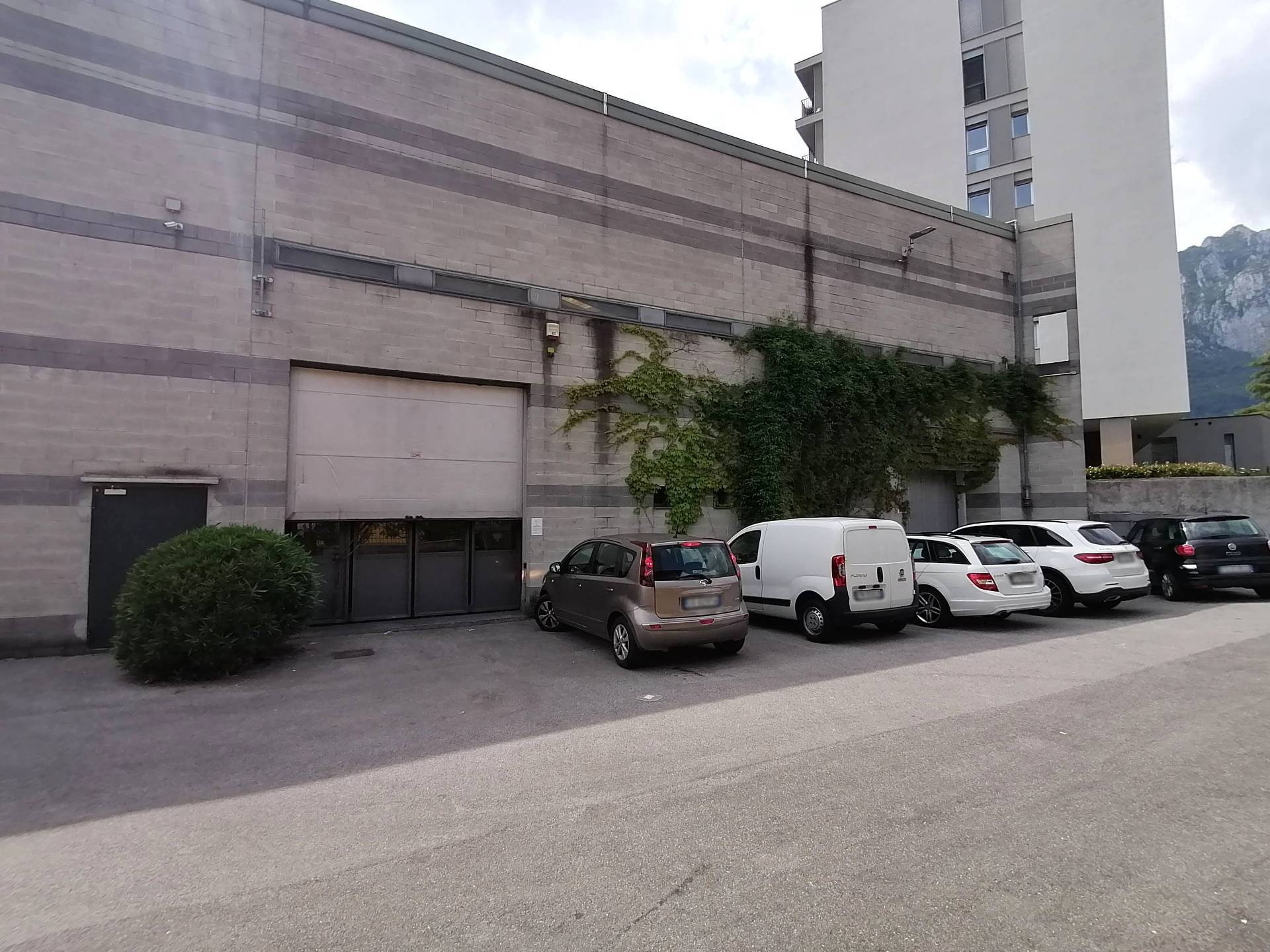 capannone in affitto a Lecco